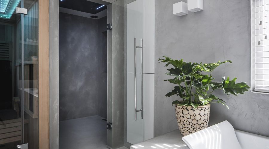 sauna in badkamer, grote douche in badkamer,