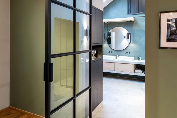 Stalen taatsdeur slaapkamer, stalen deur badkamer