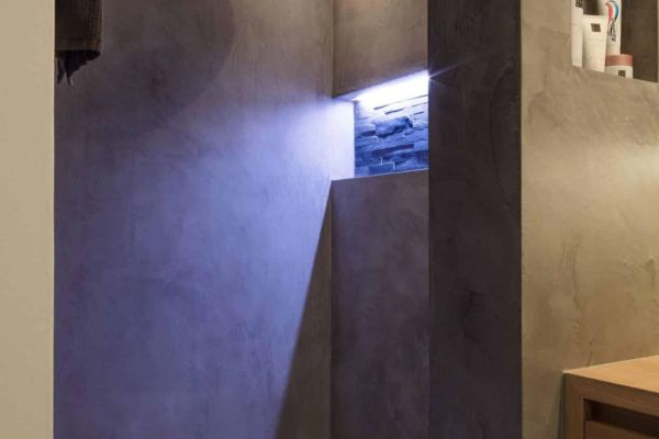 Beton ciree douche, betonlook badkamer, inloopdouche