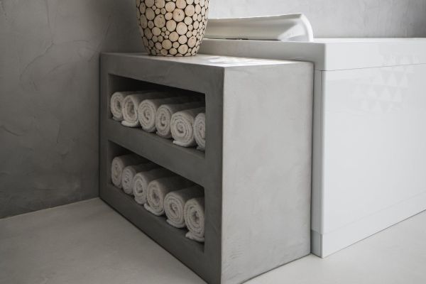 Gietvloer badkamer, betonlook badkamer, badkamer zonder tegels